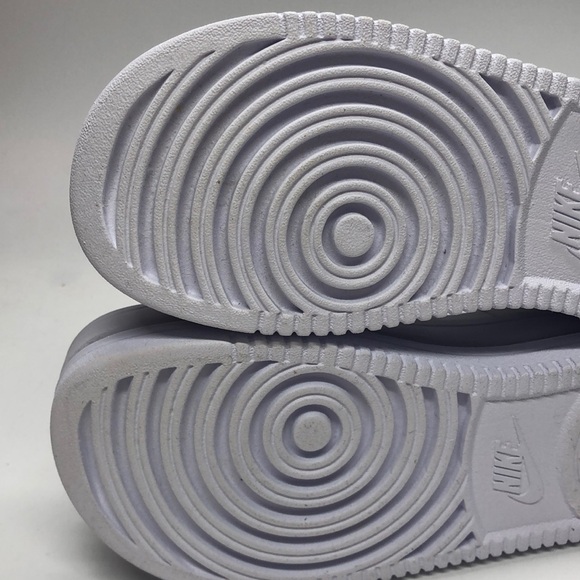 Women’s Nike Icon Classic sandal NA White DH0224-100 USED R mark inside size 9 - Picture 11 of 13